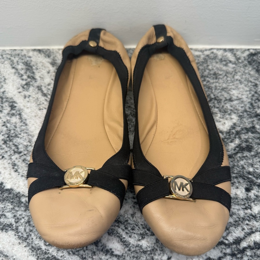 Michael Kors ballet flats two tone size 9